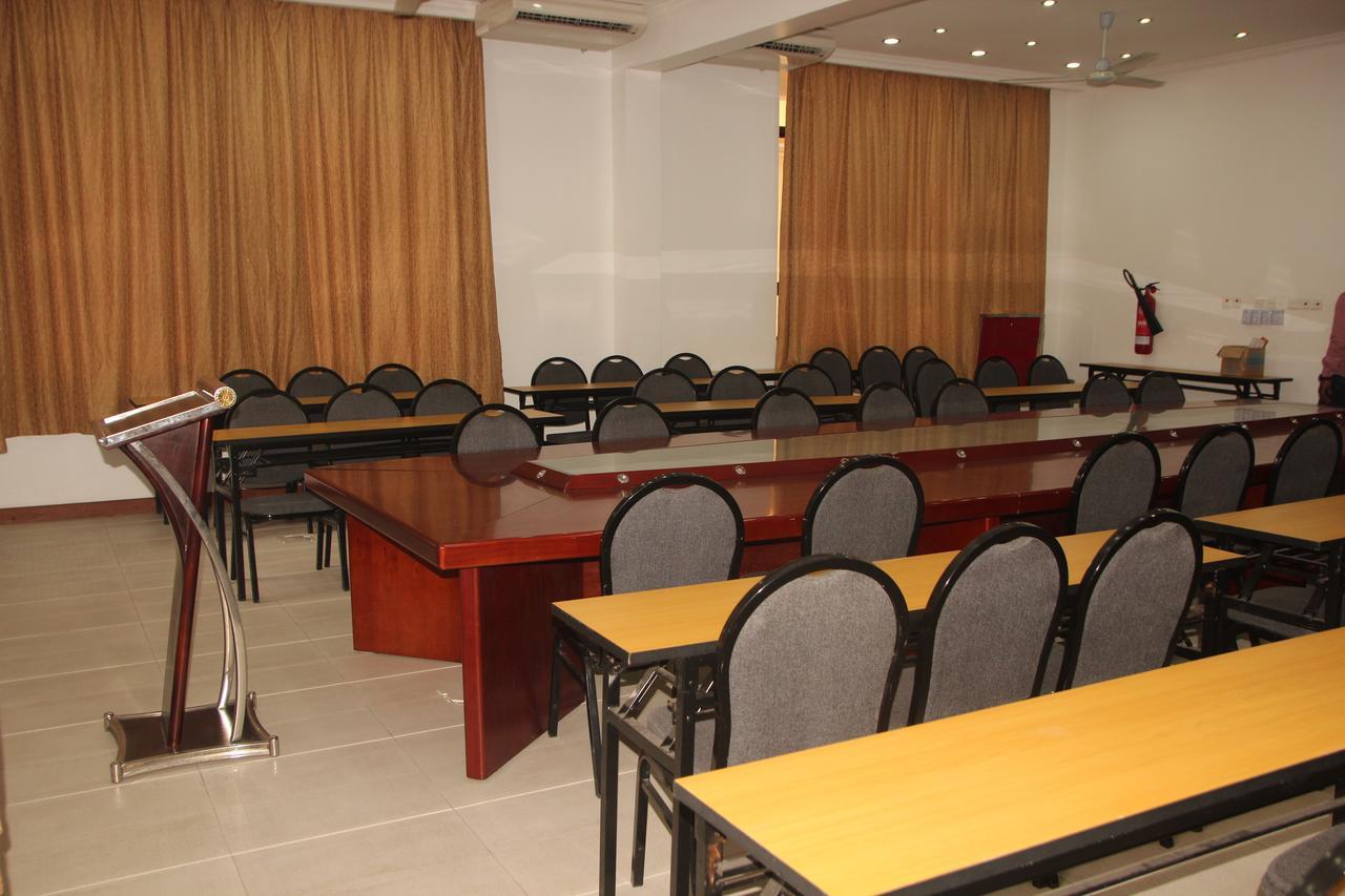 Hotel De Mag Dar es Salaam Zewnętrze zdjęcie