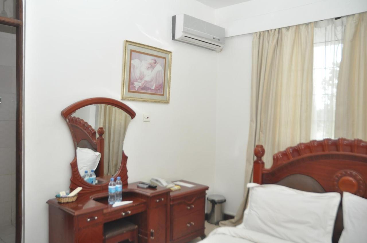 Hotel De Mag Dar es Salaam Zewnętrze zdjęcie
